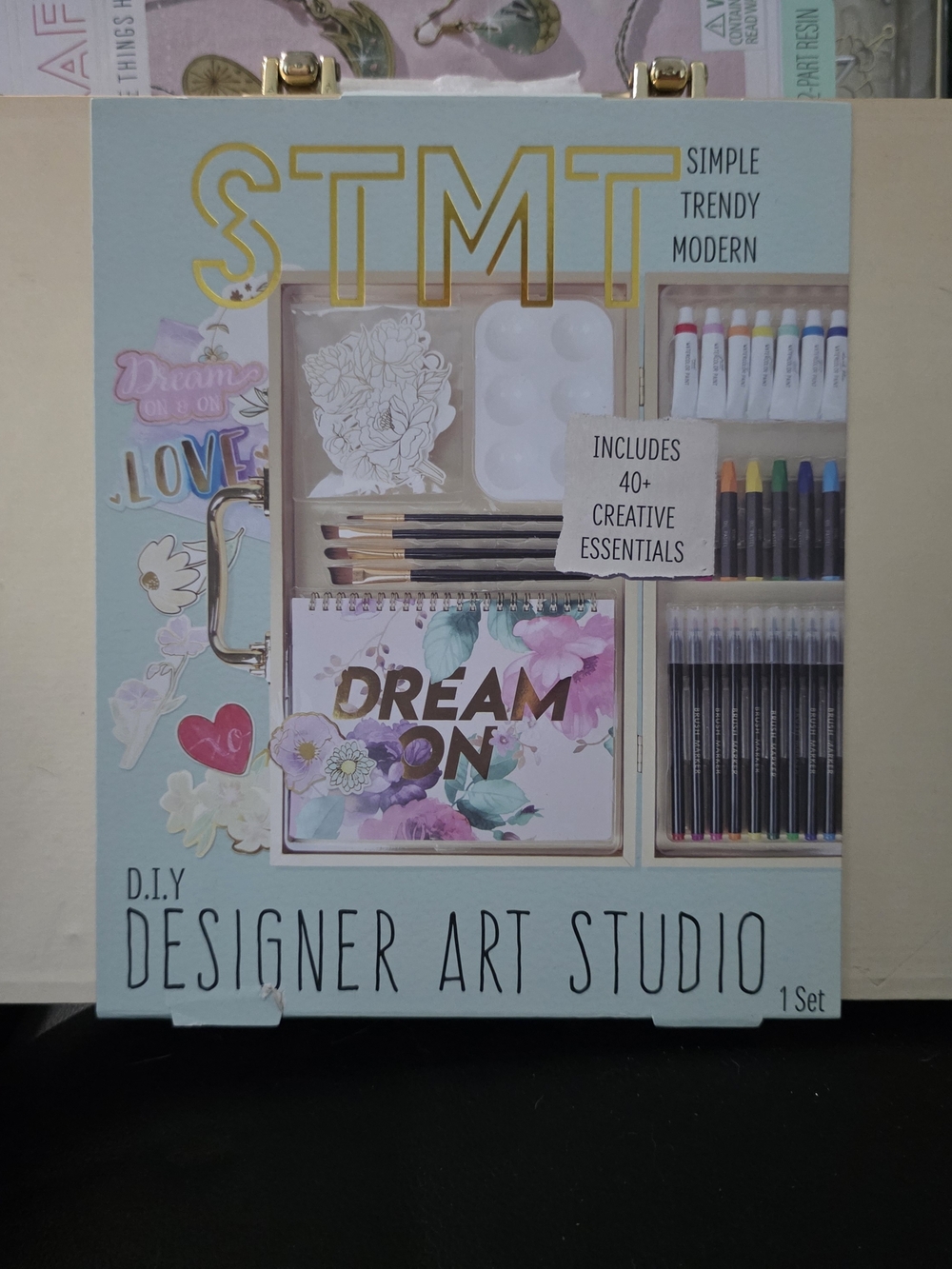 STMT Kids Designer Art Studio With Gold Case - Unopened